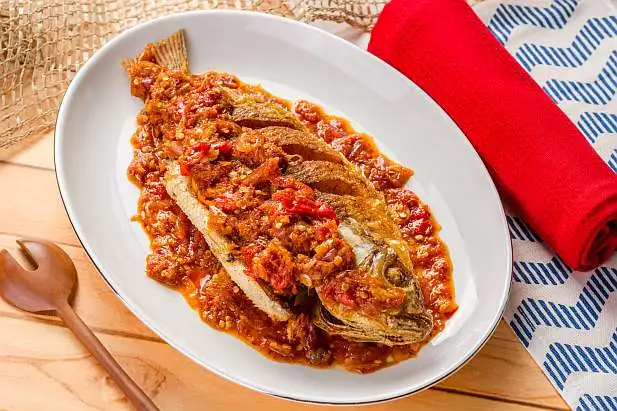 pecak ikan nila merah